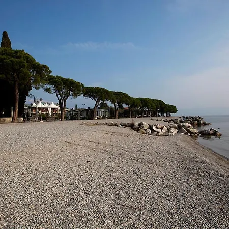 Sleeps 4 Air Con * Pulciano